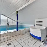 Amazing In Hvide Sande With Sauna בית נופש