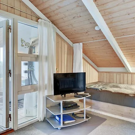 Amazing In Hvide Sande With Sauna Bjerregård