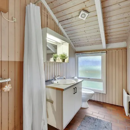 Amazing In Hvide Sande With Sauna Bjerregård